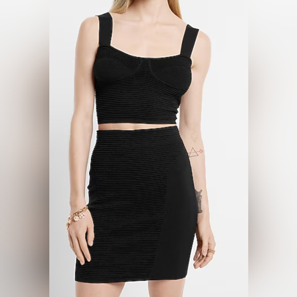 Black Ribbed Mini Skirt Size MED